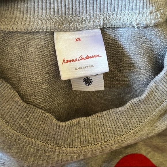 Hanna Andersson Women’s XS gray french terry sweatshirt with classic red heart - Picture 3 of 6